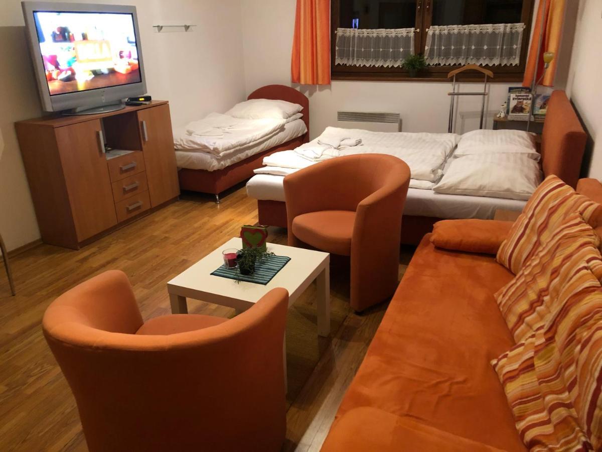 Zazi Apartmany Fatrapark Hrabovo روجومبيروك المظهر الخارجي الصورة
